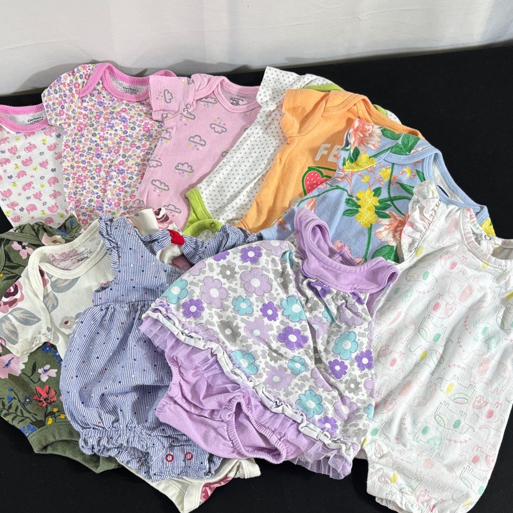 11 Pieces Colorful Kids Bodysuits Set